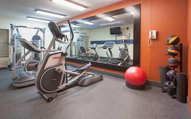 Baymont by Wyndham Thornton