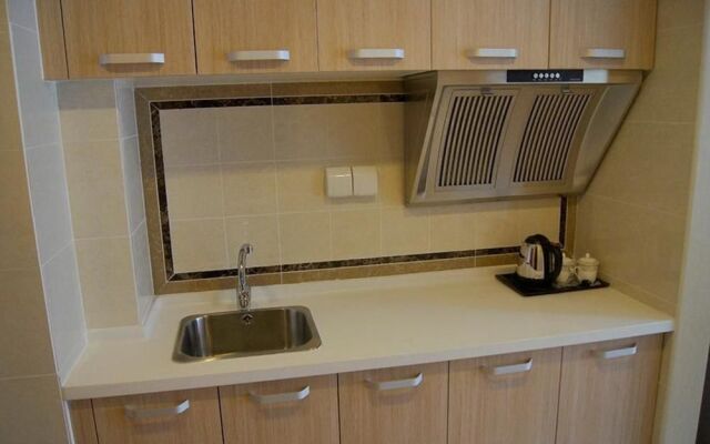 Best Coast Hotel Apartment