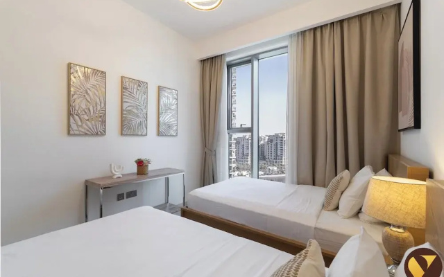 Vogue | Icon Bay Creek Harbour | Waterfront Living