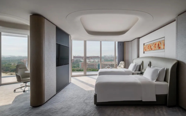 Vignette Collection Guangzhou Xanadu Hotel by IHG