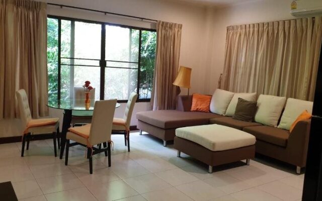 Baan Somprasong Apartment