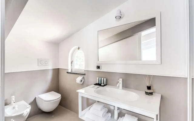 Giulia 1 Villa Apartment Shared Pool Sea Views