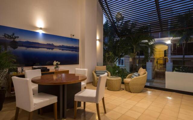 Anah Suites