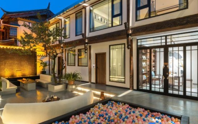 Yinjian Designer Private Holiday Courtyard (Lijiang Ancient City Branch) – Outside – Lijiang