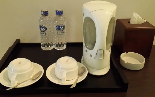 V Hotel Tebet, Jakarta