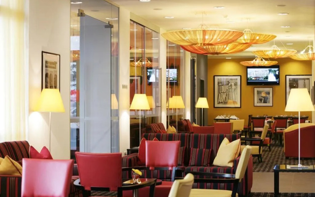 Vienna House Easy By Wyndham Airport Bucharest