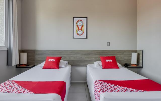 OYO Hotel Anália Franco