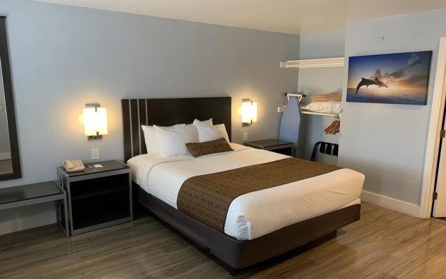 Pacific Inn