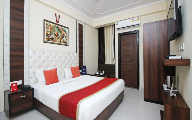 OYO 9424 Hotel Eden