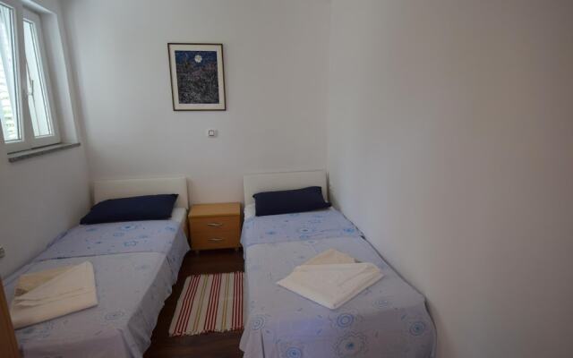 Apartment Neda