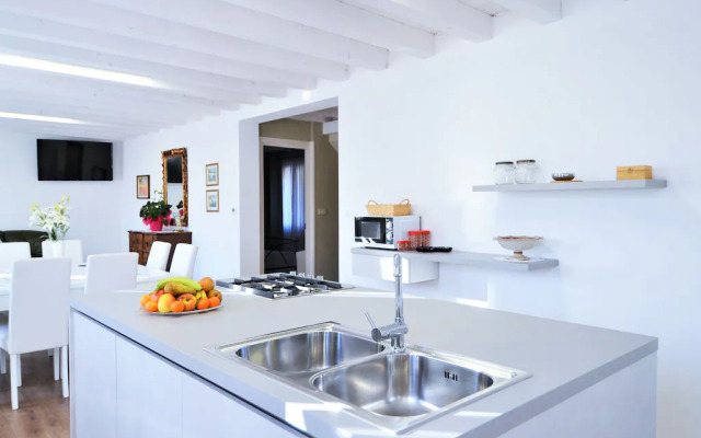 Stellar Apartment in Miane With Shared Swimming Pool