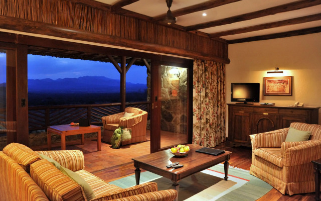 Kilaguni Serena Safari Lodge