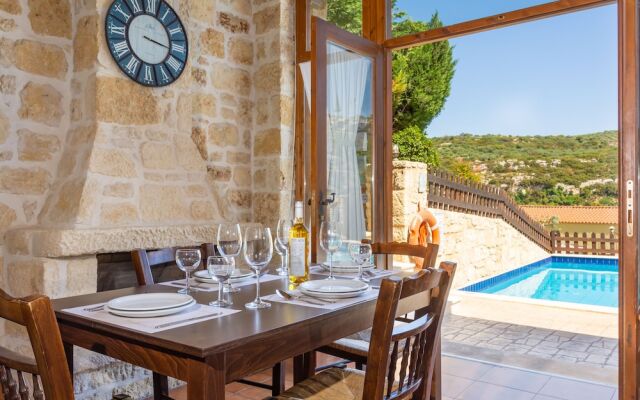 Petronikolis Village