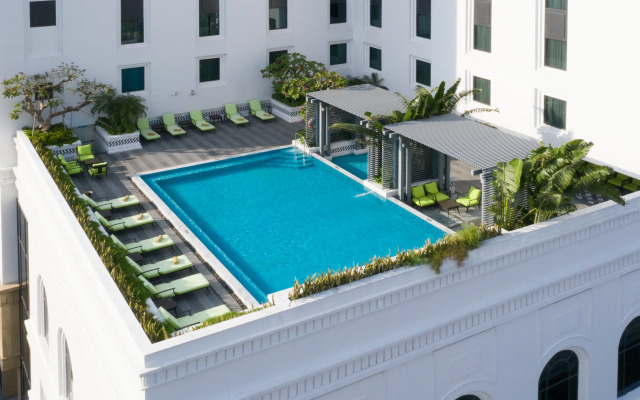 Mai House Saigon Hotel