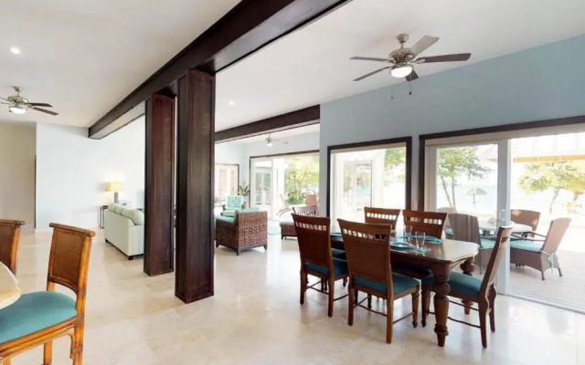 Laru Beya Palmetto Bay