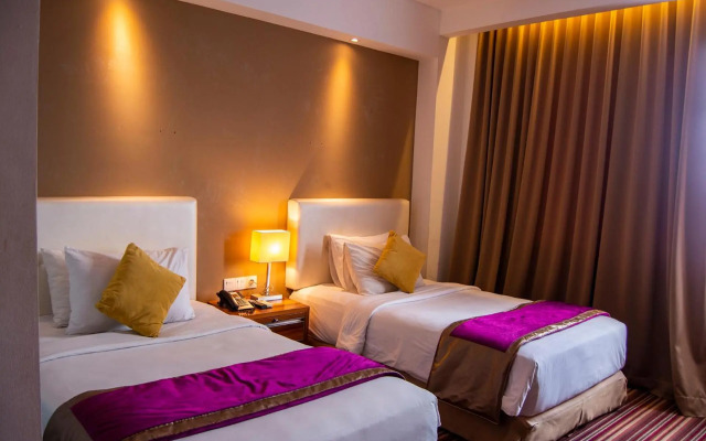Royal Asnof Hotel