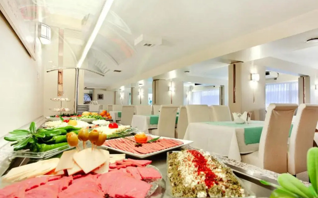 Izmir Palas Otel