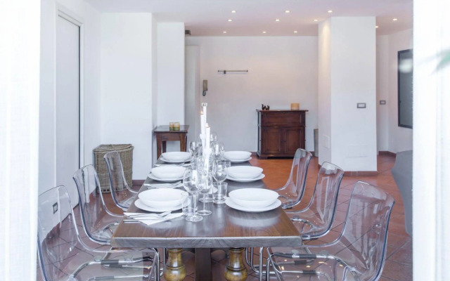 Suitelowcost - Stilicone