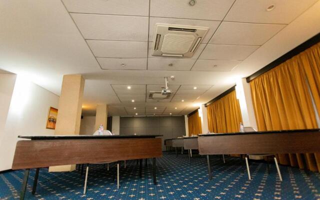 Best Western Premier Accra Airport Hotel