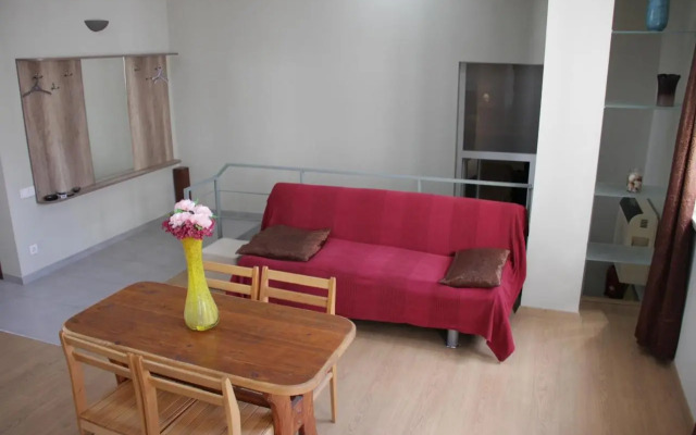 Sololaki 7 Guest House