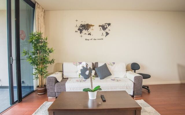 Lovely Apartment In Gordon Near Train Station