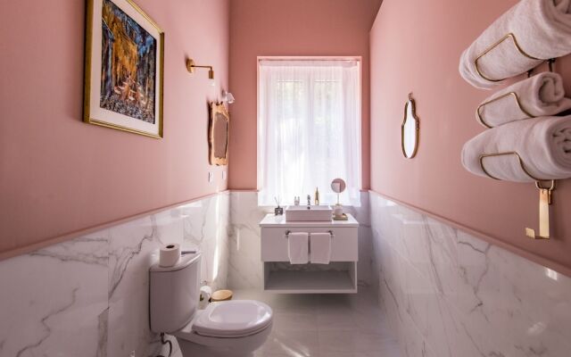 Villa Camelia Boutique House
