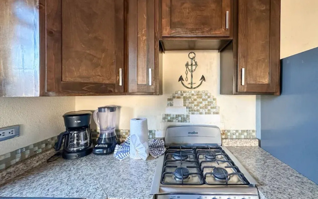 Casita With Excellent in Town Location