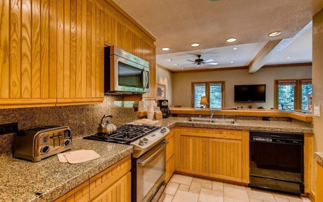 Beaver Creek Charter 1bed 1 Bedroom Condo