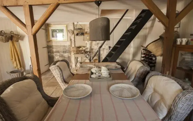 Rietveld Cottage