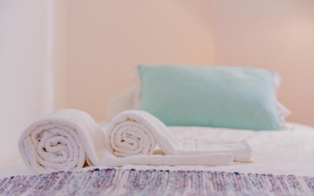 Spacious, Bright and Sunny Apartment, By TimeCooler