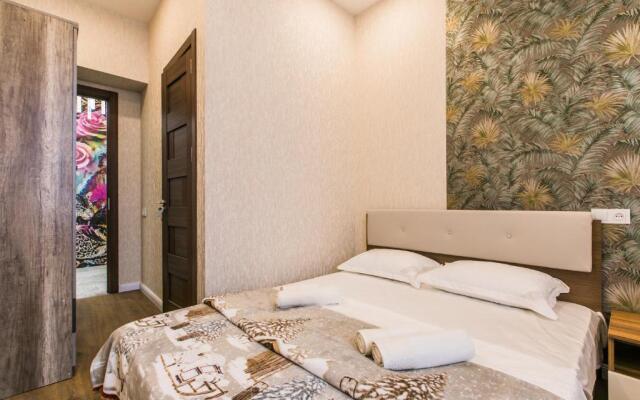 Sweet Home 6 VIP Rustaveli Avenue