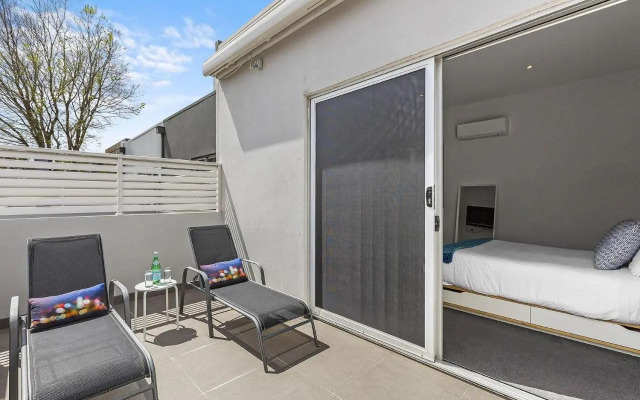 BOUTIQUE STAYS - Port Haven
