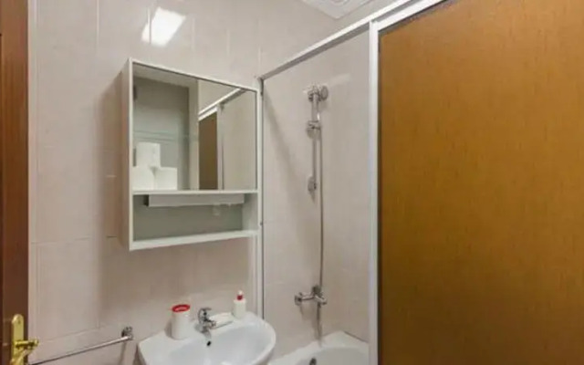 Room Gani I