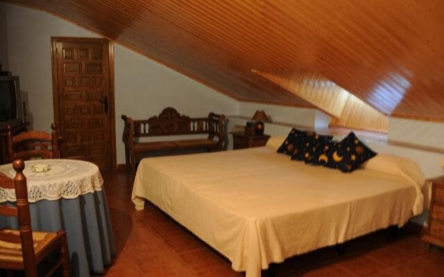 Hostal Rural El Manantial De Gredos