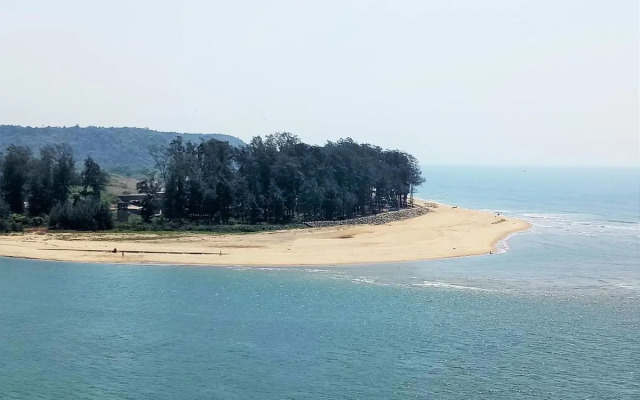 Hotel Hill Rock Goa