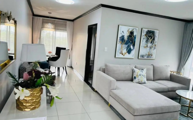 Vonzee apartment on Palmview Estate.