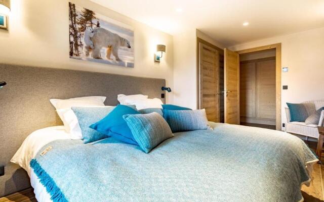 Chalet Montvalezan-La Rosière, 8 pièces, 14 personnes - FR-1-398-621