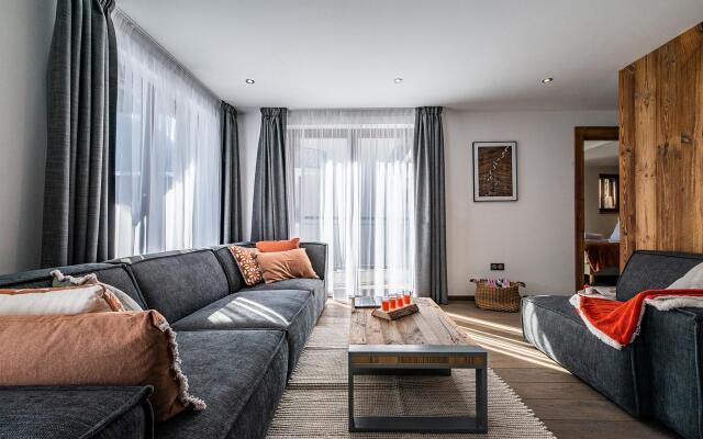 RAVANEL - Luxury apartment with fireplace & Mont Blanc views