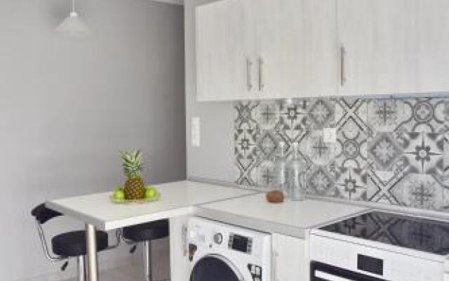 Alkyoni City Apartment
