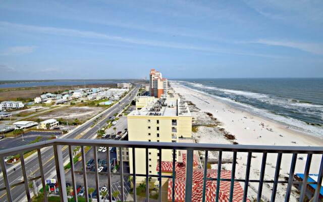 Seawind 1501 3 Bedroom Condo