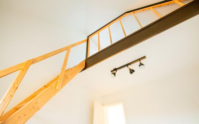Charming Villa Near Maastricht and Hillside