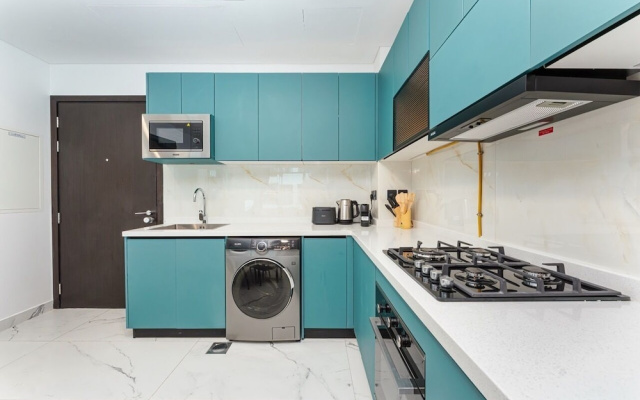 PVH - Opalz by Danube 1BR with Jacuzzi