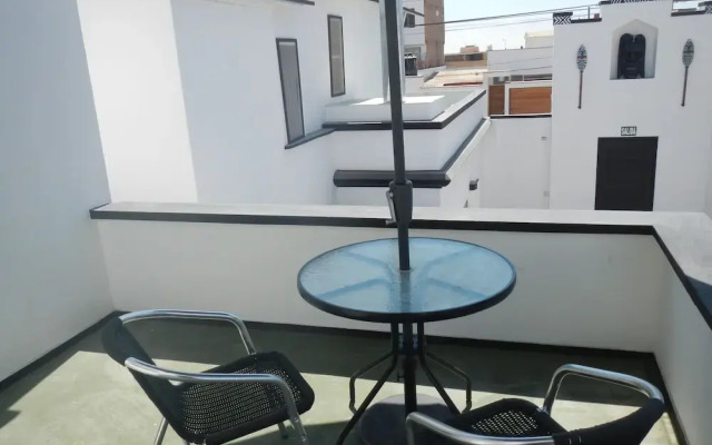 Blue Shark Apartments