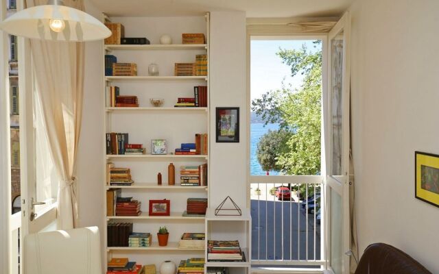 Feel Center Apartments.