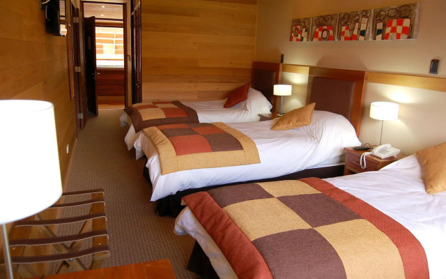 Puerto Chico Hotel
