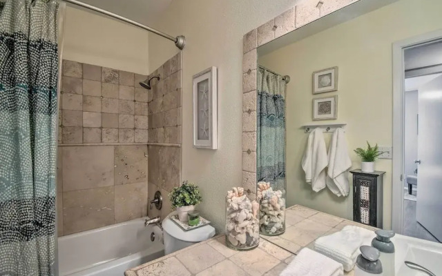 Near Golfing: Mesa Escape w/ Pool & Yard