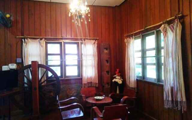 Anya House Pai