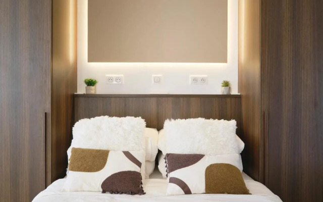 Hesperides Hyper Centre Croisette plage1