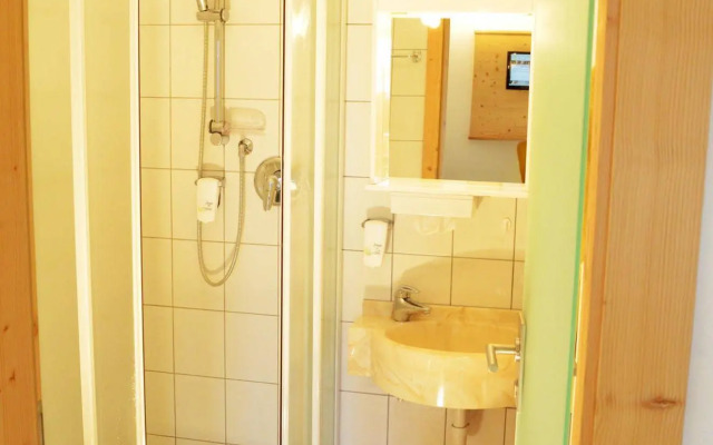 Hotel Karin