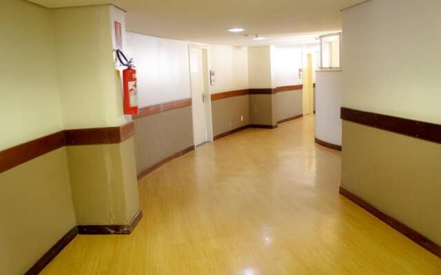 Flat Oeste La Residence